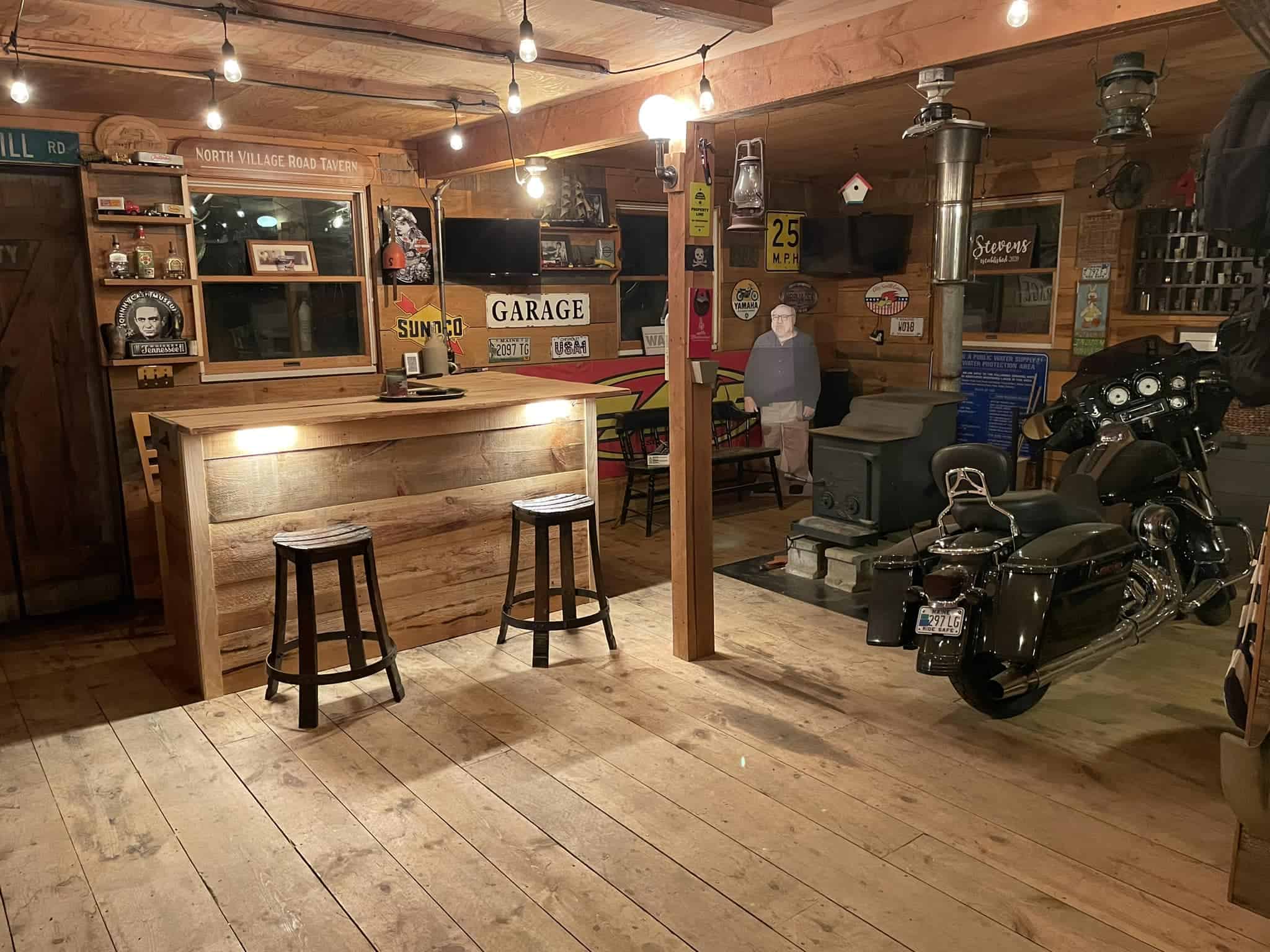 Designing the Ultimate Man Cave: Tips and Tricks for Personalizing Your ...